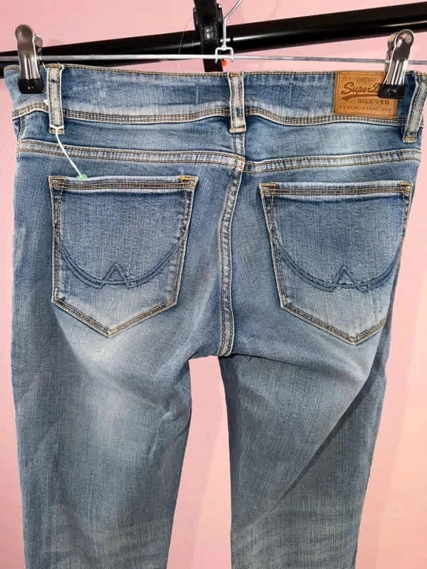 Women's superdry jeans size 25w 30l – photo 9
